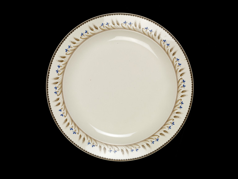 Plate | Josiah Wedgwood and Sons | V&A Search the Collections