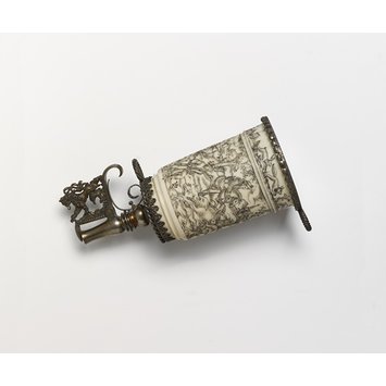 Powder flask Powder flask