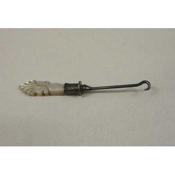 Button hook Button hook