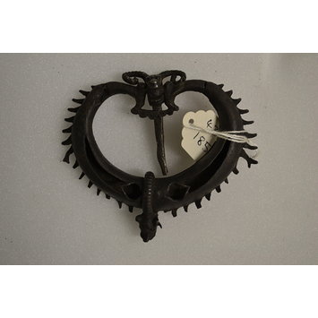 Handle Handle