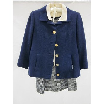 Skirt suit Skirt suit