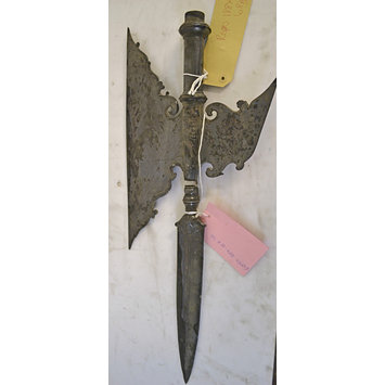 Halberd head Halberd head