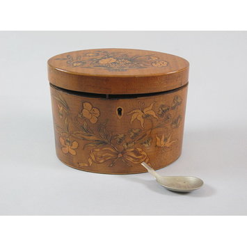 Tea caddy Tea caddy