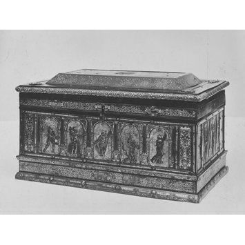 Casket Casket