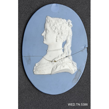 Portrait Medallion Portrait Medallion