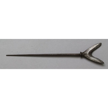 Arrow head Arrow head