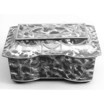 Biscuit tin - Tortoiseshell Casket Biscuit tin - Tortoiseshell Casket